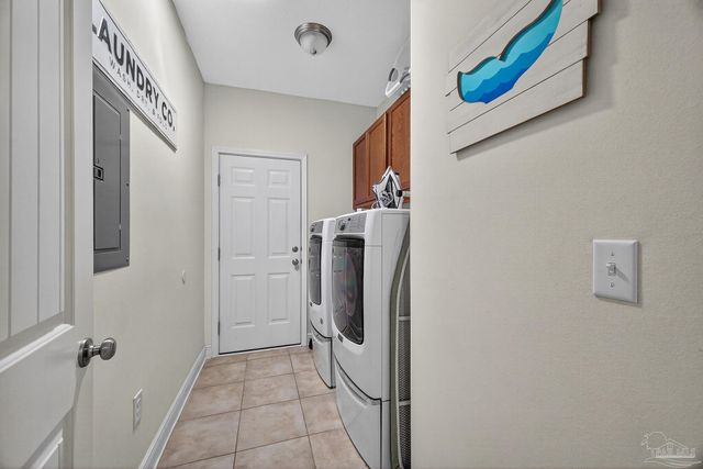 1763 Brantley Dr, Gulf Breeze, FL 32563