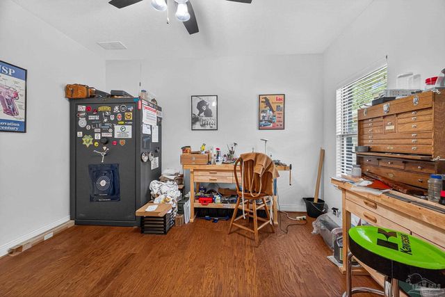 1763 Brantley Dr, Gulf Breeze, FL 32563