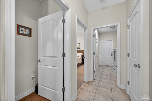 1763 Brantley Dr, Gulf Breeze, FL 32563