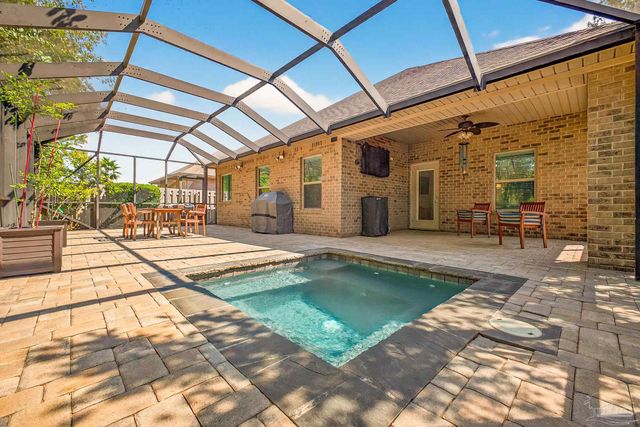 1763 Brantley Dr, Gulf Breeze, FL 32563