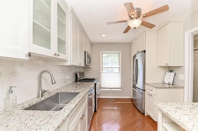 3658 Herschel Avenue, Cincinnati, OH 45208