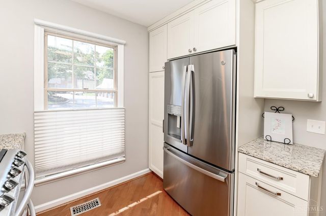 3658 Herschel Avenue, Cincinnati, OH 45208