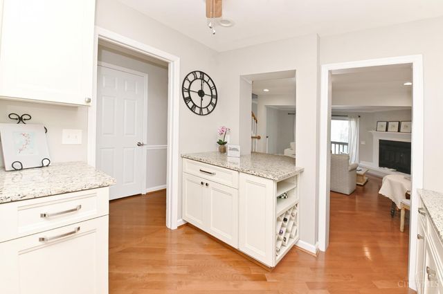 3658 Herschel Avenue, Cincinnati, OH 45208
