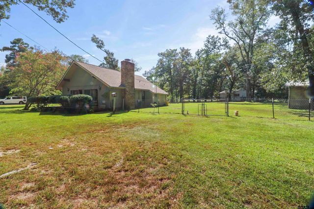 20985 Lee Lane, Chandler, TX 75758