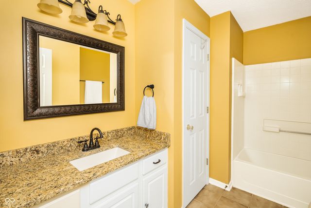 6471 E Edna Mills, Camby, IN 46113