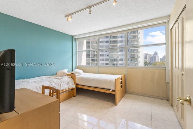 1420 NE Brickell Bay Dr 601A, Miami, FL 33131