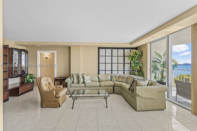 1420 NE Brickell Bay Dr 601A, Miami, FL 33131