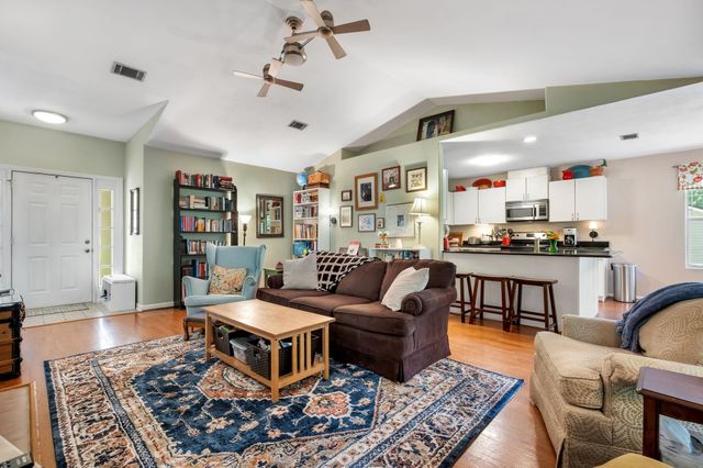 2035 White Ash Way, Tallahassee, FL 32308