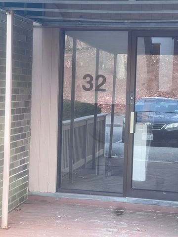32 Shrewsbury Green D, Shrewsbury, MA 01545