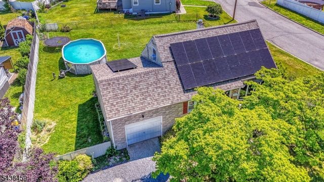 40 Windsor Dr, East Brunswick Twp., NJ 08816