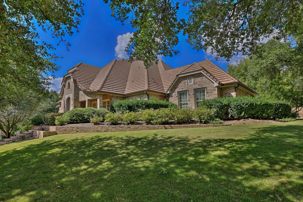 6800 Saint Andrews Court, Fort Worth, TX 76132