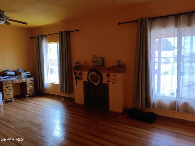 3 Atkinson Way, El Paso, TX 79915