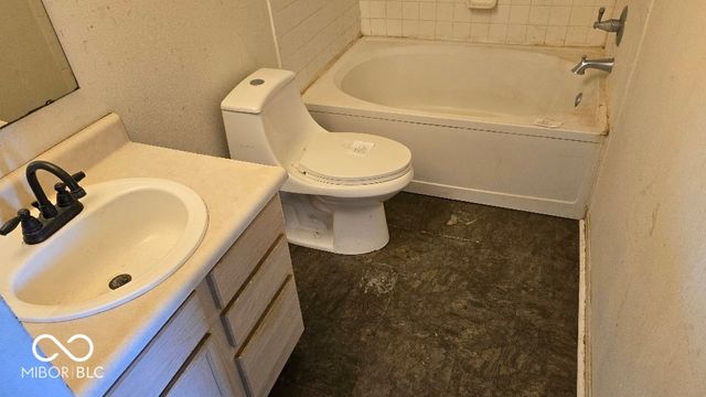 14714 Fawn Hollow Lane, Noblesville, IN 46060