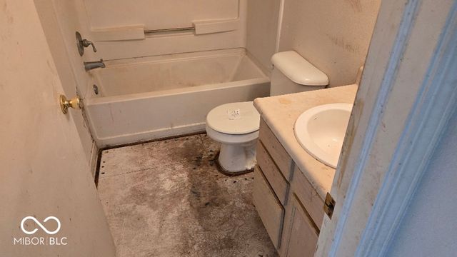 14714 Fawn Hollow Lane, Noblesville, IN 46060