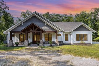 4033 Hilton Lake Road, Kannapolis, NC 28083