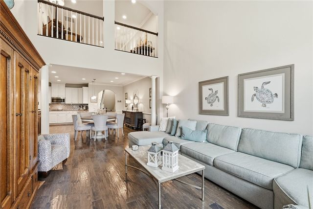 441 Fairmont Dr, Marshall, PA 15090