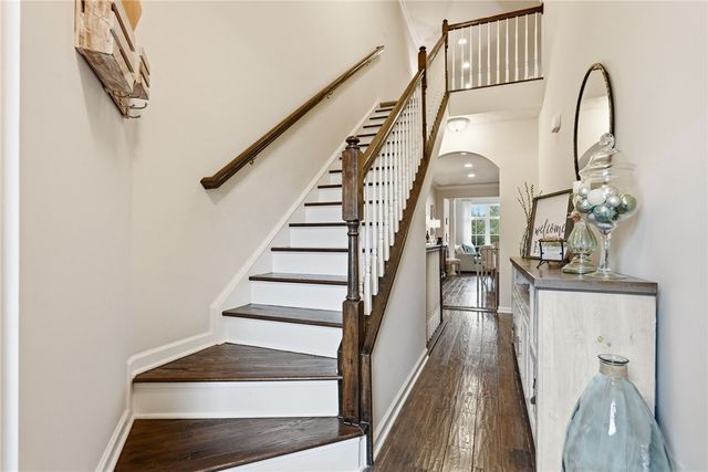 441 Fairmont Dr, Marshall, PA 15090