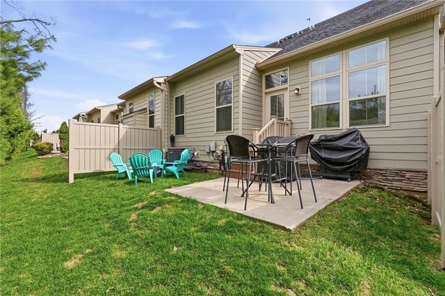 441 Fairmont Dr, Marshall, PA 15090