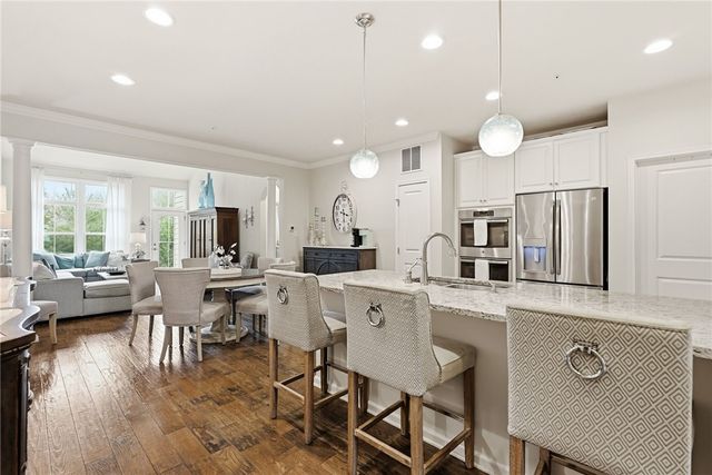 441 Fairmont Dr, Marshall, PA 15090