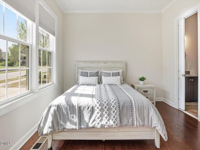 505 Canterwood Drive, Apex, NC 27539