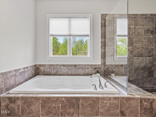 505 Canterwood Drive, Apex, NC 27539