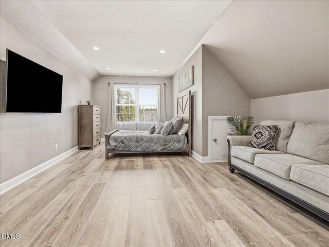 505 Canterwood Drive, Apex, NC 27539