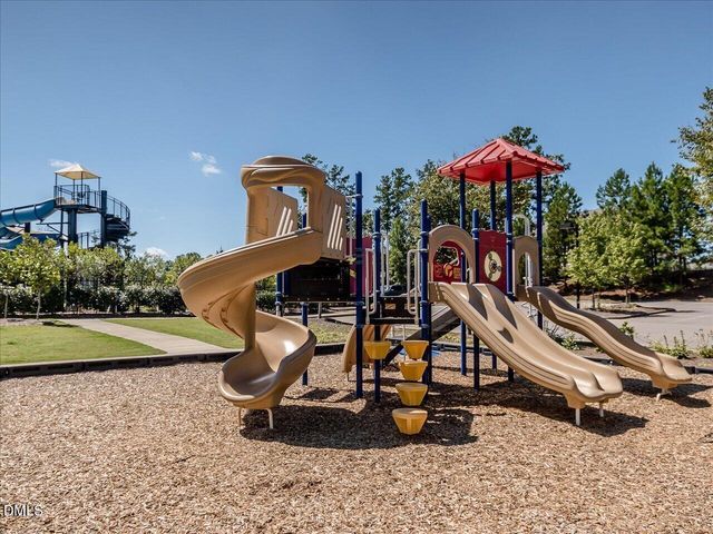 505 Canterwood Drive, Apex, NC 27539