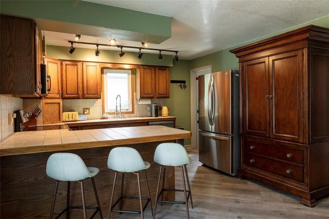 4824 Hillcrest Drive, Pleasant Hill, IA 50327