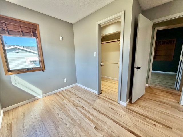 4824 Hillcrest Drive, Pleasant Hill, IA 50327