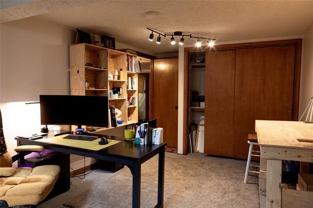 4824 Hillcrest Drive, Pleasant Hill, IA 50327