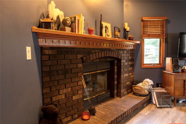 4824 Hillcrest Drive, Pleasant Hill, IA 50327