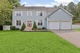 671 Lunns Way, Plymouth, MA 02360