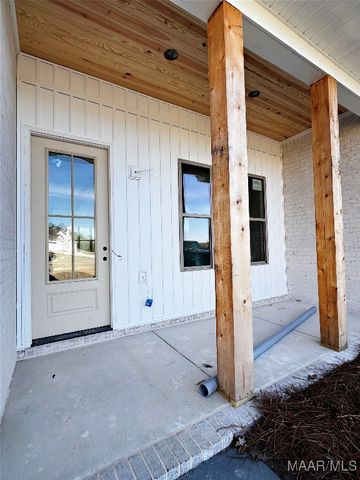 200 Mountain Laurel Ridge, Wetumpka, AL 36093