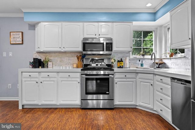 1704 CROWFOOT LN, Williamstown, NJ 08094