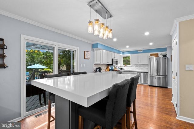 1704 CROWFOOT LN, Williamstown, NJ 08094