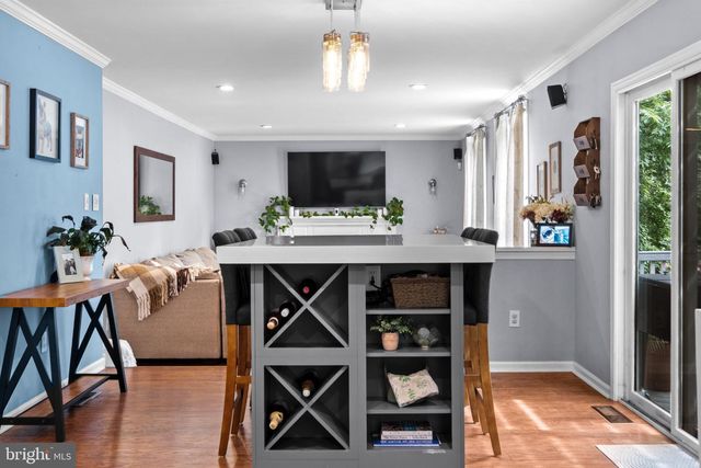 1704 CROWFOOT LN, Williamstown, NJ 08094