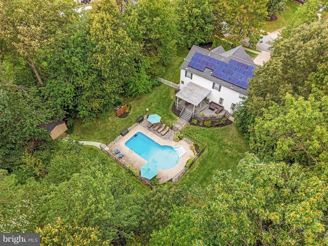 1704 CROWFOOT LN, Williamstown, NJ 08094
