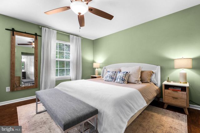 1704 CROWFOOT LN, Williamstown, NJ 08094
