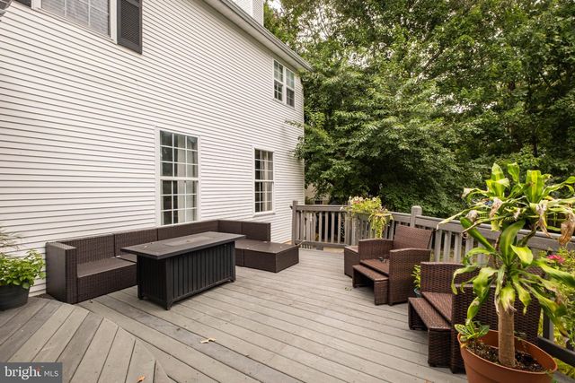 1704 CROWFOOT LN, Williamstown, NJ 08094
