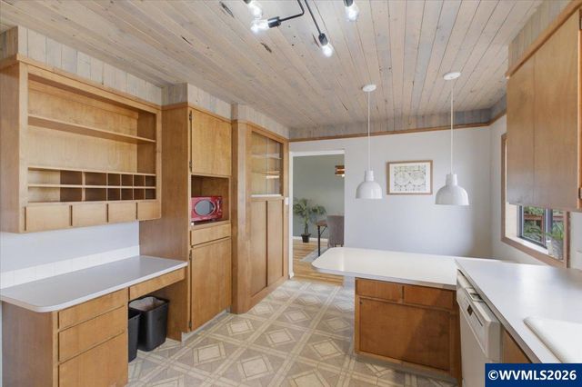 1145 Duffield Heights Av SE, Salem, OR 97302