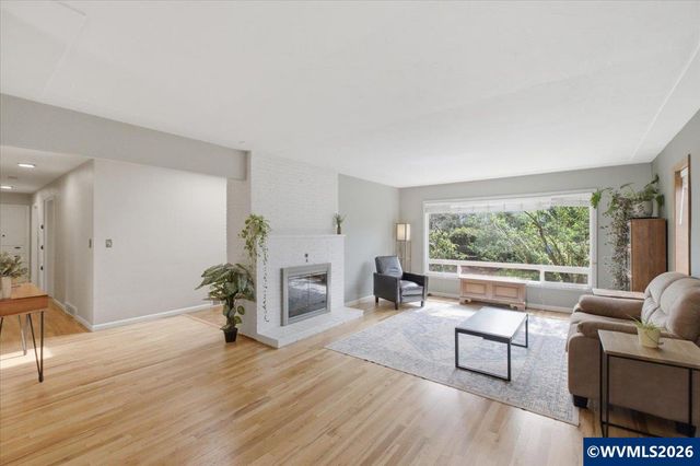 1145 Duffield Heights Av SE, Salem, OR 97302