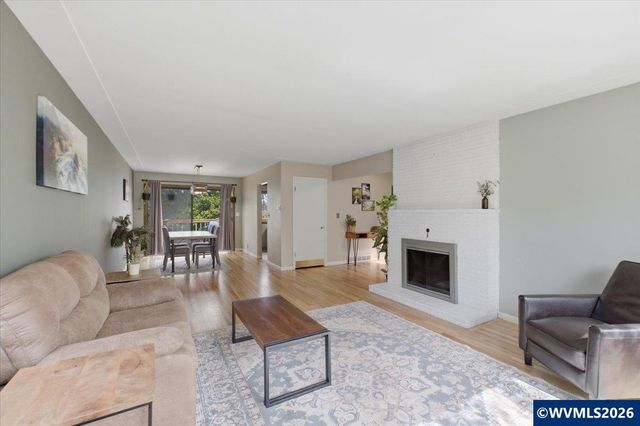 1145 Duffield Heights Av SE, Salem, OR 97302