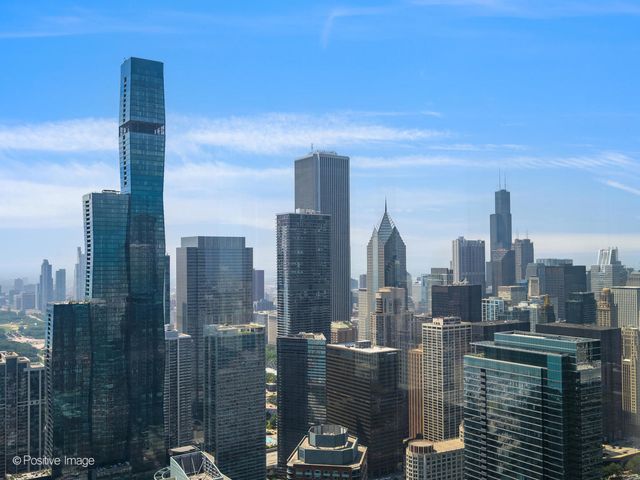 451 E Grand Avenue 6111, Chicago, IL 60611