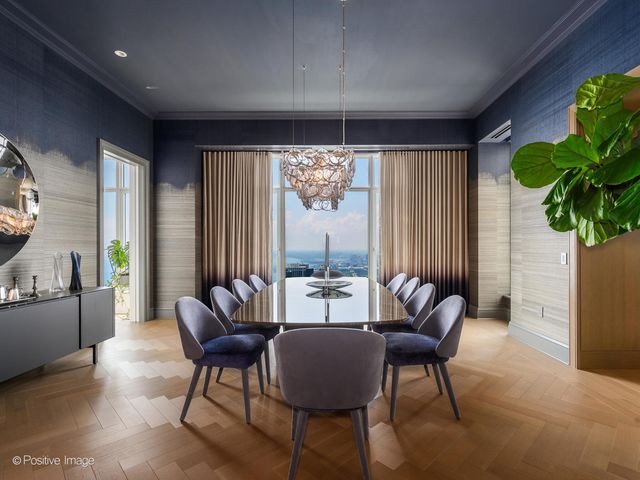 451 E Grand Avenue 6111, Chicago, IL 60611