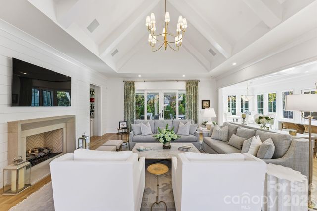 1436 Townes Road, Charlotte, NC 28209