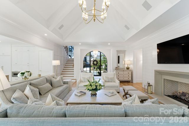 1436 Townes Road, Charlotte, NC 28209