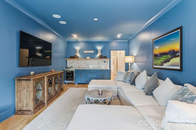 1436 Townes Road, Charlotte, NC 28209