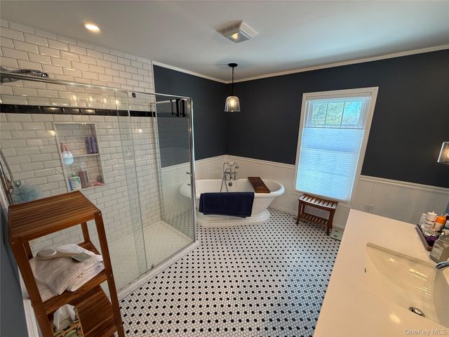 4 Cusa Drive, Highland, NY 12528