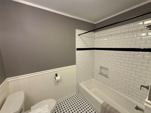 4 Cusa Drive, Highland, NY 12528