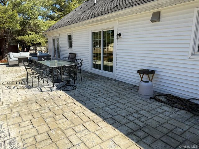 4 Cusa Drive, Highland, NY 12528